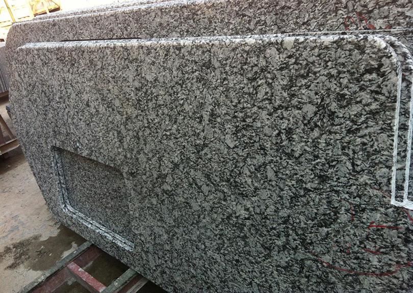 Spray White Granite Slab For Countertops - granite-countertop