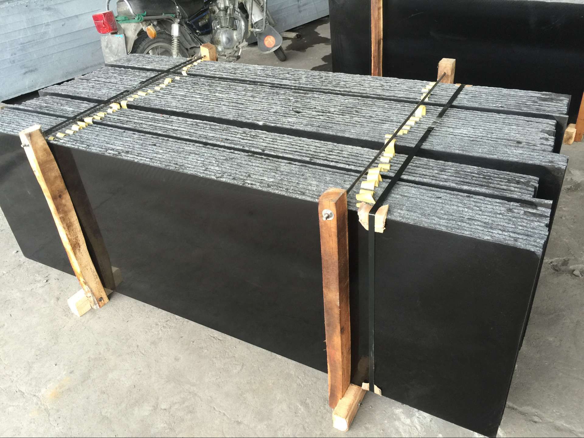 High Quality G654 Dye Black Small Slab - granite-slabs