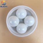 Molienda de alto rendimiento: La ventaja de calidad de las bolas de alúmina de primera calidad