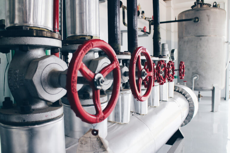 usine industrie pipeline tuyau tuyaux industriels valve tuyau en acier t20 YQyraE 1