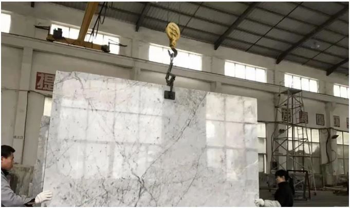 PERFECT STONE - Noble And Pure Carrara White Deeply Loved By Stone People