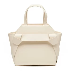 White classical handbag 结果