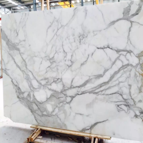 italy statuario bianco marble slab201906111651316822644 1663301365081
