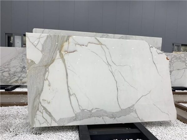 cheap calacatta white marble slab44289263480 1663303366812
