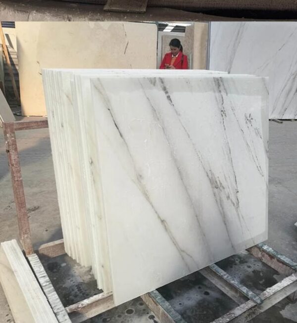 lincoln sugar white brown vein marble polish202001021414509667723 1663301115990