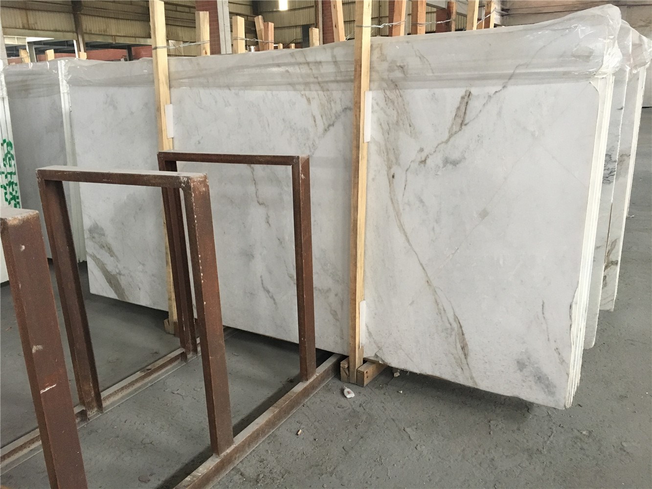 (Arabescato Venato) Marble New Castro White