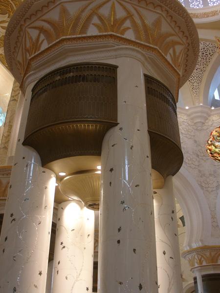 Deep Inside The Grand Mosque In The United Arab Emirates Exclusive Shell Cylindrical Mosaic Process