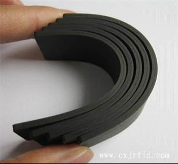Etiquette de blanchisserie RFID en silicone