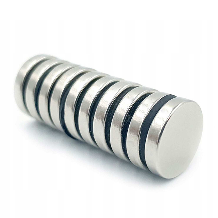 magnet 8