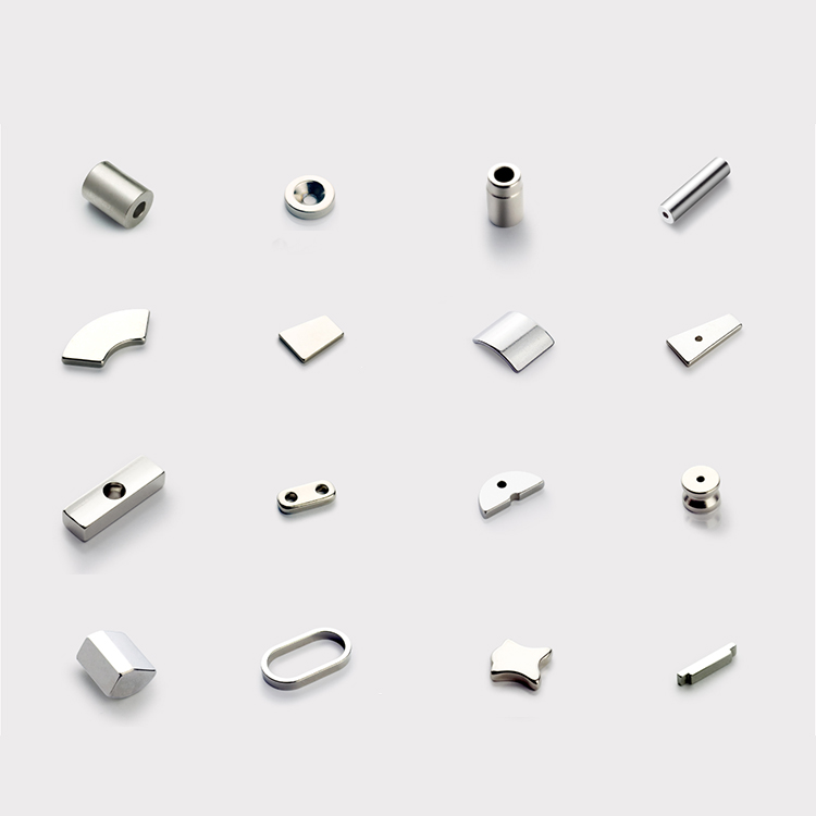Permanent magnetic material