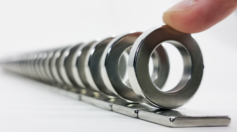 Ring Magnet