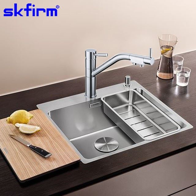 chrome dual handle 3 way kitchen faucet08321684812 1663640782128