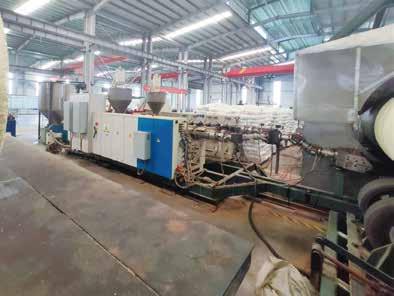 What are the advantages of using PP FDY BCF spinning machine to produce yarn?