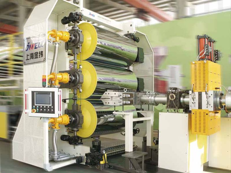 Linka na výrobu vysoce plněné podlahy z PP