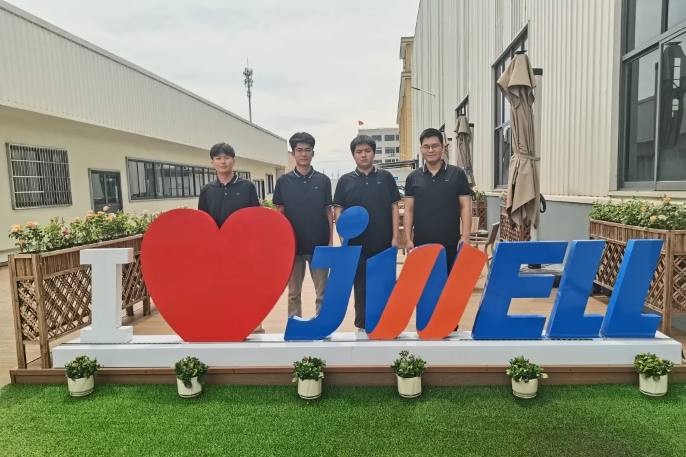 Bine ați venit să vă alăturați călătoriei de internship Jwell Machinery