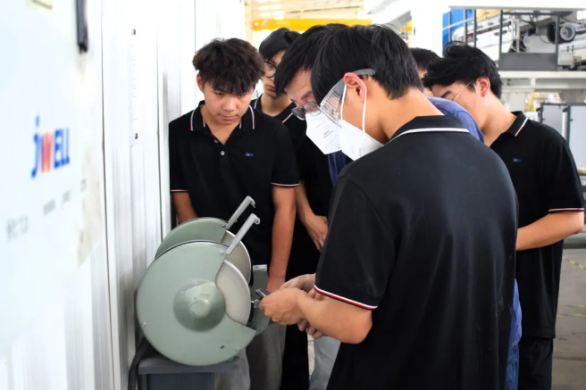 Le camp d'entraînement JW et le stage d'été se sont terminés avec succès !