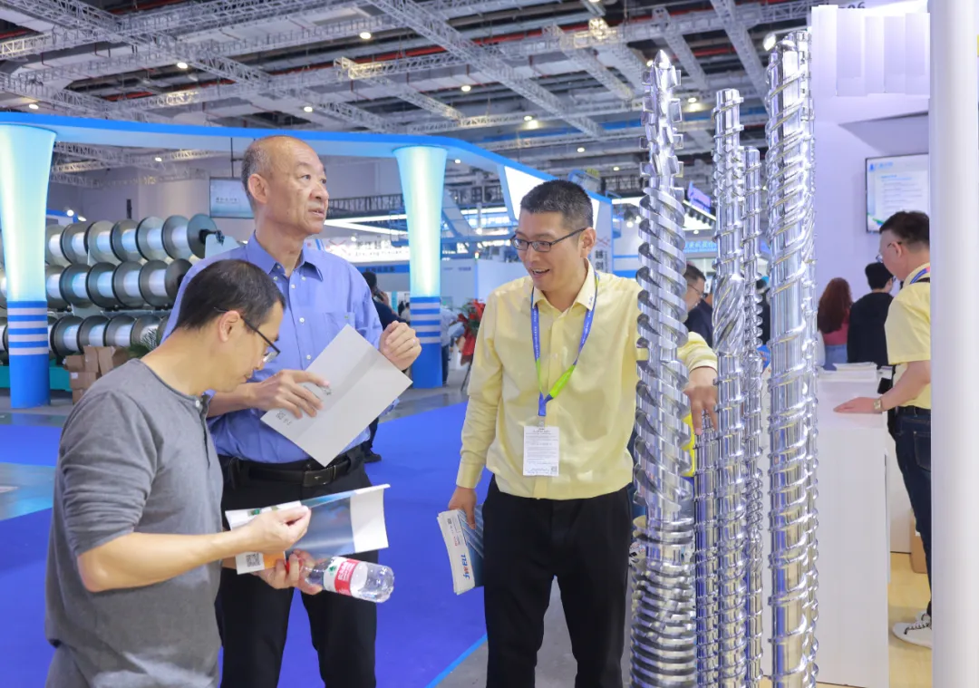 Jwell Chemical Fiber makes a splendid appearance at Shanghai ITMA 2024