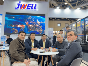 După 25 de ani de muncă intensă în Rusia, Jwell a făcut o apariție splendida la RUPLASTICA2025 4 Măreața apariție a JwellTP5T039 la RUPLASTICA2025