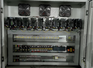 É obrigatório verificar após o terremoto! Passos-chave antes de iniciar o equipamento de extrusão plástica 3 Inspeção do sistema elétrico