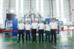 Smart Blow Molding, Duitse ambachtslieden gezamenlijk onderzoek, 2025 JWELL Blow Molding Technology Open Dag en duurzame ontwikkeling Forum succesvol afgerond