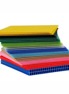 La ligne de production de plaques creuses en PP ultra-larges de Jwell Machinery, qui s'attaque aux points problématiques des clients, aide ces derniers à améliorer leurs produits. 2 La ligne de production de plaques creuses en PP ultra-larges de Jwell Machinery, qui s'attaque aux points problématiques des clients, aide ces derniers à améliorer leurs produits.