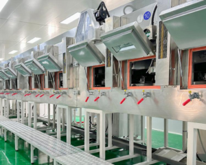 Zařízení pro nanášení aniontových výměnných membrán 4 Zařízení pro nátěr aniontových výměnných membrán