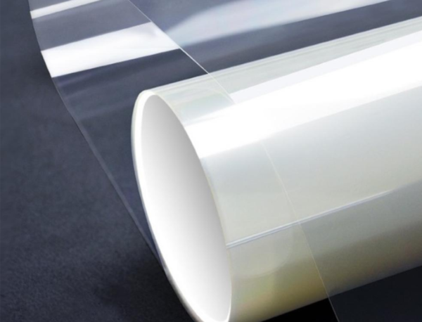 Obrázek 37 Zařízení pro nátěr ochranných fólií na barvy