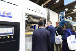 Jwell MachineryはK2025で紙包装設備を展示し、環境に優しい包装市場に貢献します！