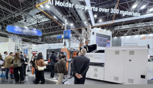 Прямая трансляция со стенда Chen Hsong на выставке K Show: Погружение в мир интеллектуального литья под давлением