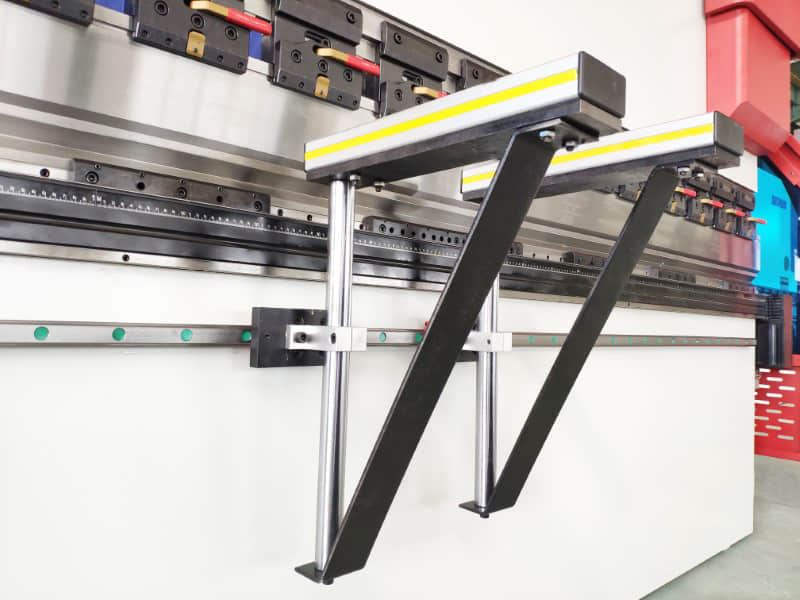 125 طن 3200 مم CNC آلة ثني الصفائح المعدنية مع da 66t 5
